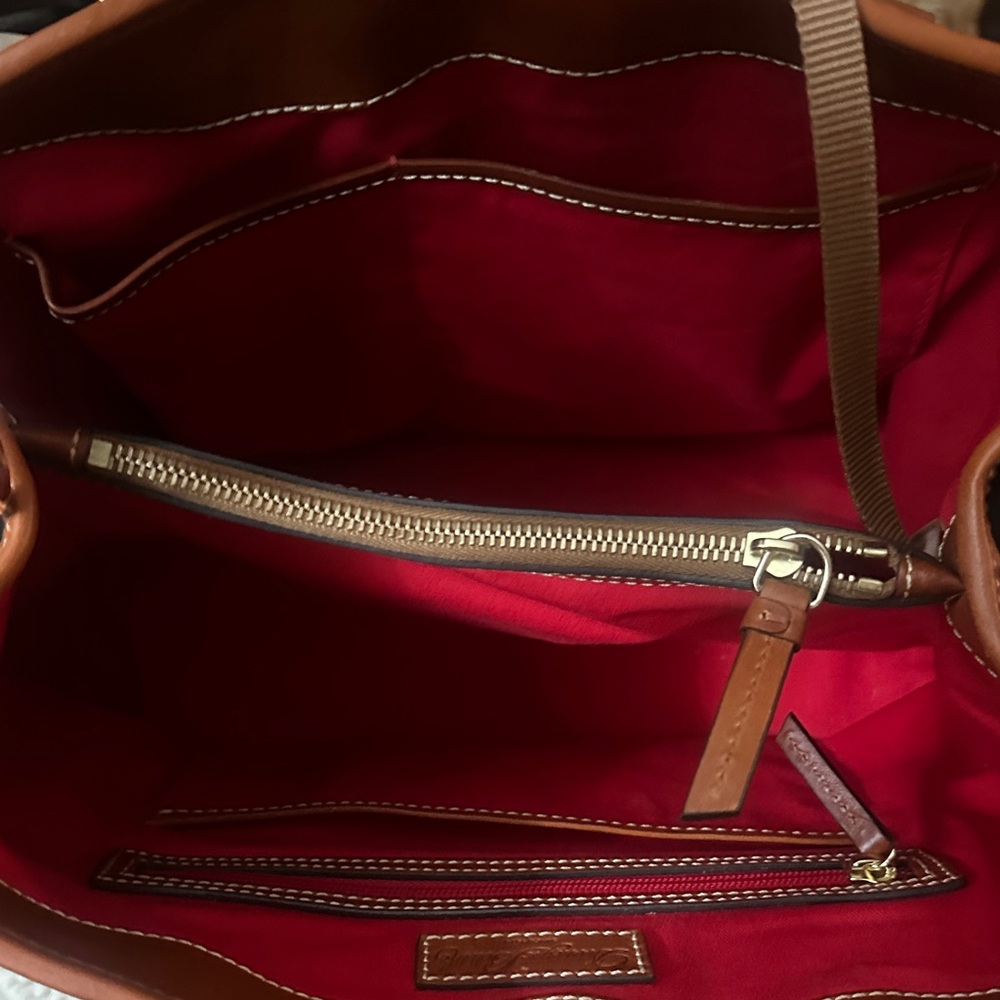 Dooney & Bourke Black and Tan Satchel - image 12